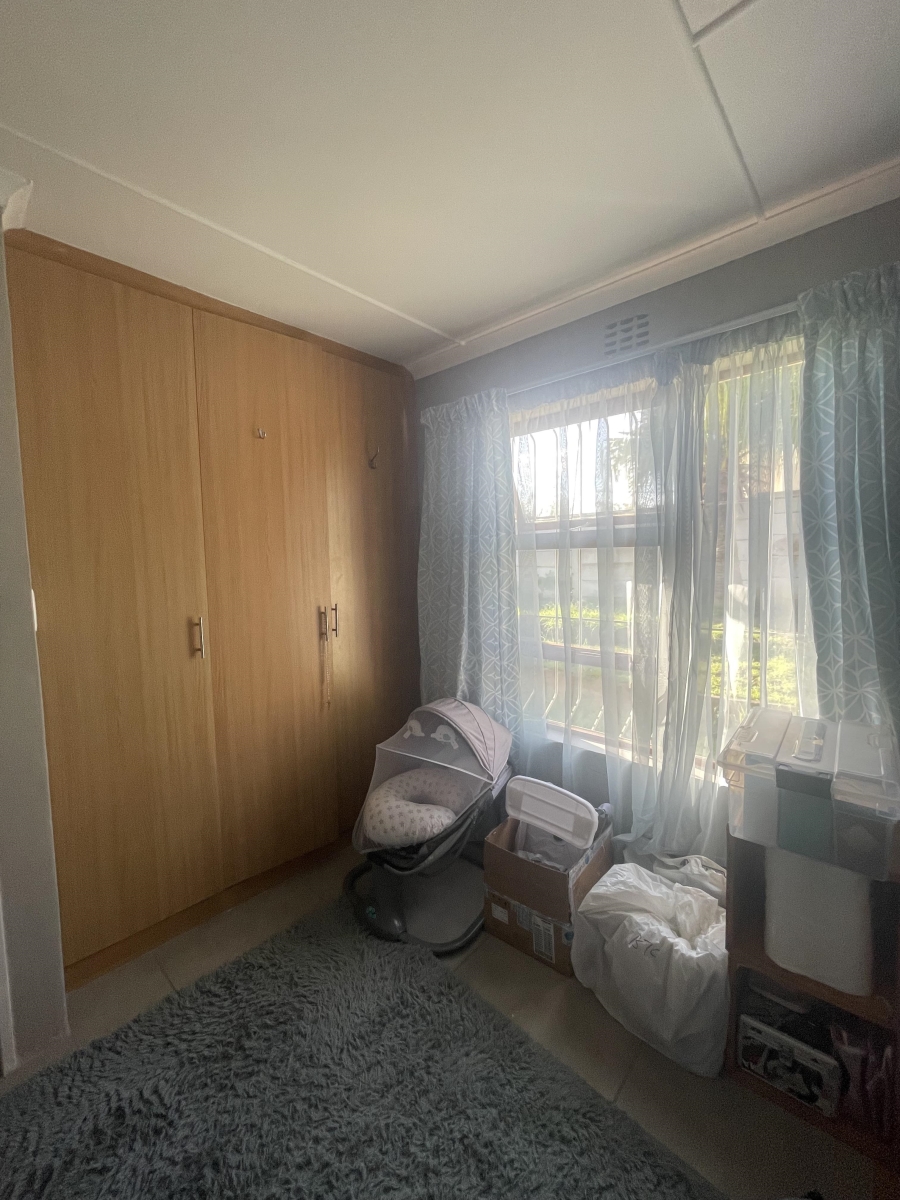 2 Bedroom Property for Sale in Nahoon Valley Park Eastern Cape